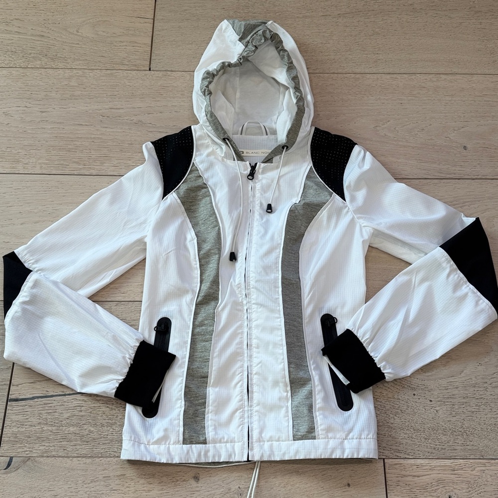 Blanc Noir Zip-Front Hooded Track Jacket in Black/White/Heather Grey Size Small